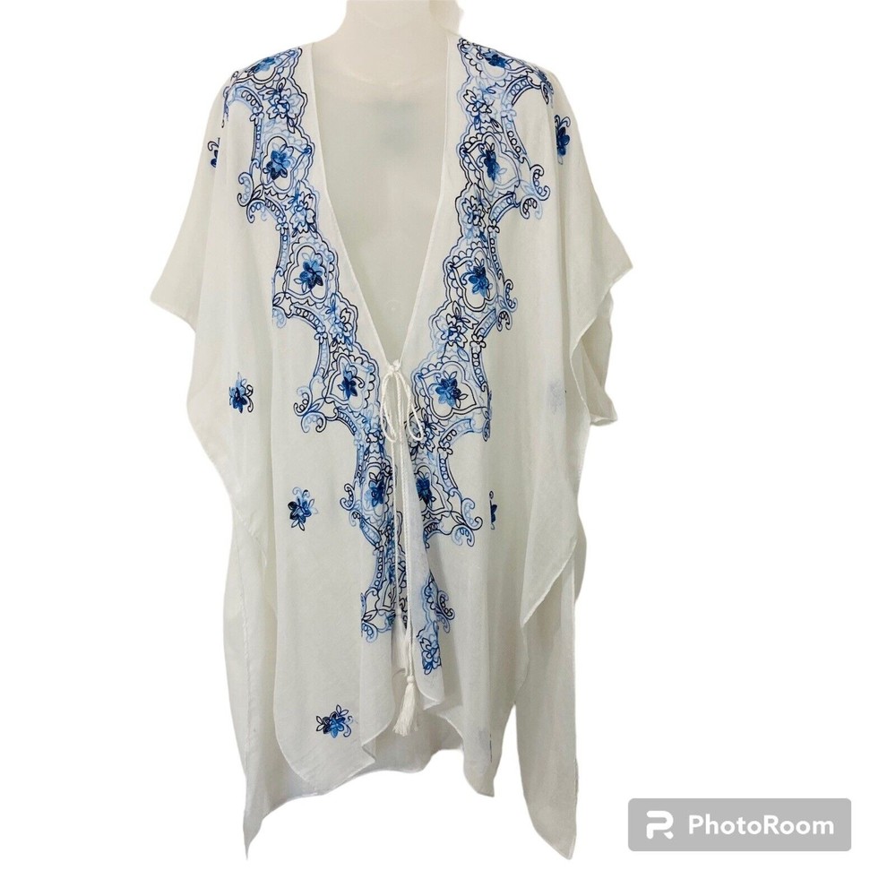 Marcus Adler New York White With Blue Embroidery Tassel Kimono Poncho One Size